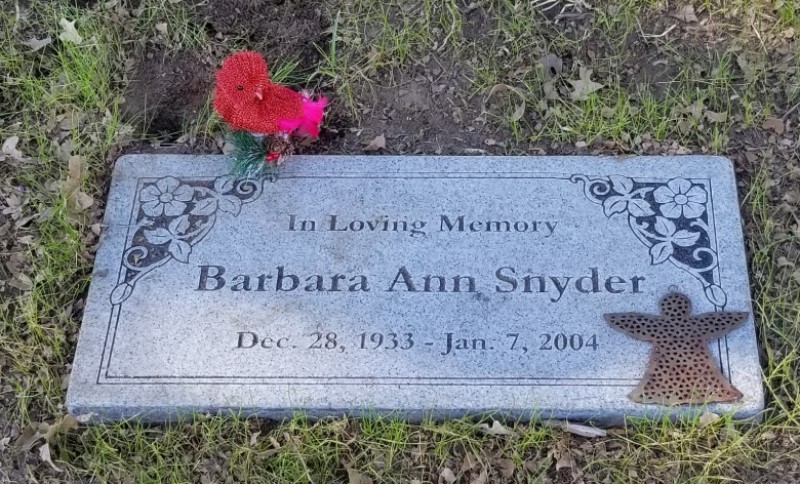 ../Images/CemeteryDec2018.jpg